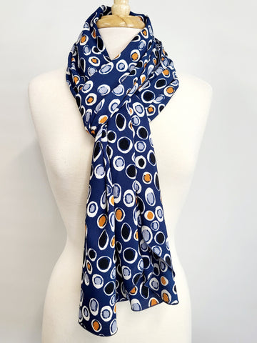 Echarpe Epaule Soie Bleu Electrique, foulard en soie, bras, bleu